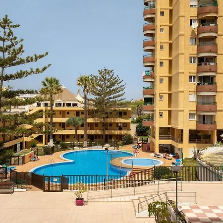 Apartamento Lujo Torre Del Sol 아파트 *