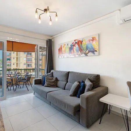 아파트 Apartamento Lujo Torre Del Sol 아로나